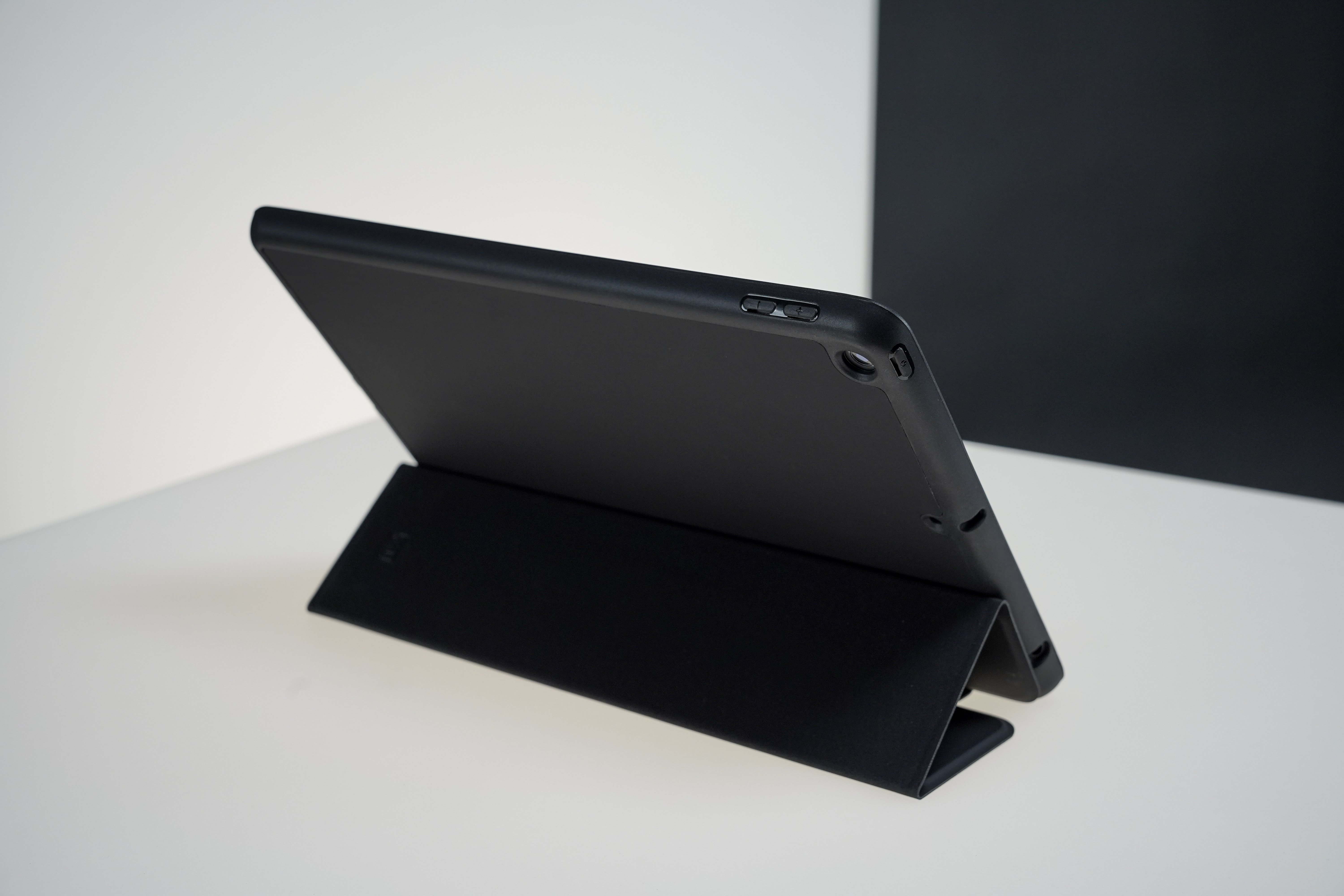 165-obudowa-na-tablet