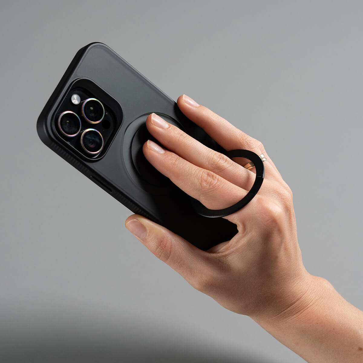 Smoke Case Mag&Stand™